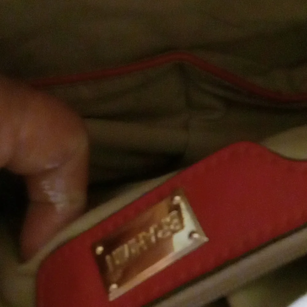 Brahmin croc pattern leather - Picture 3 of 3